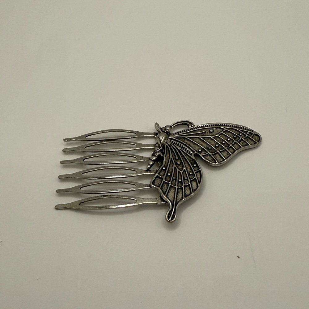Butterfly Side Comb Vintage Silver Tone Hair Accessories Quality New - Picture 3 of 5
